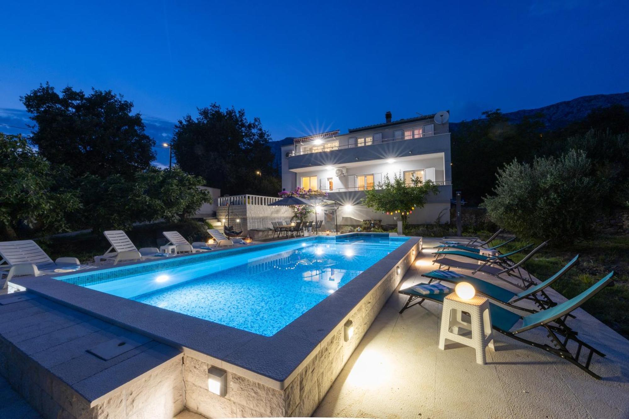 Casa Felice Apartments-Holiday Home Kaštela エクステリア 写真