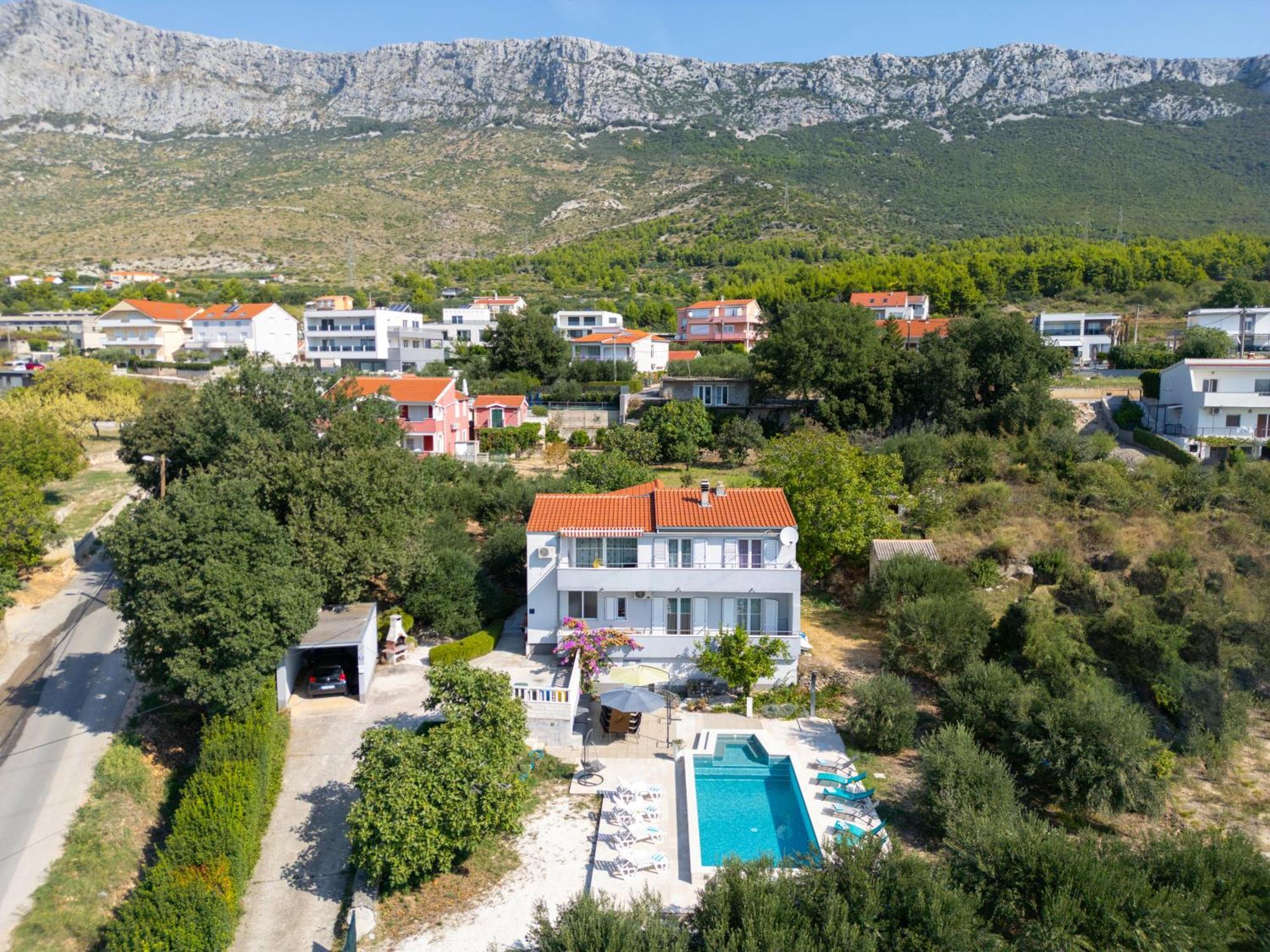 Casa Felice Apartments-Holiday Home Kaštela エクステリア 写真