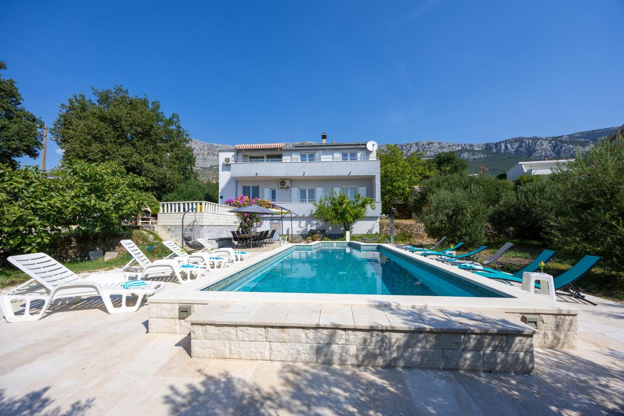 Casa Felice Apartments-Holiday Home Kaštela エクステリア 写真