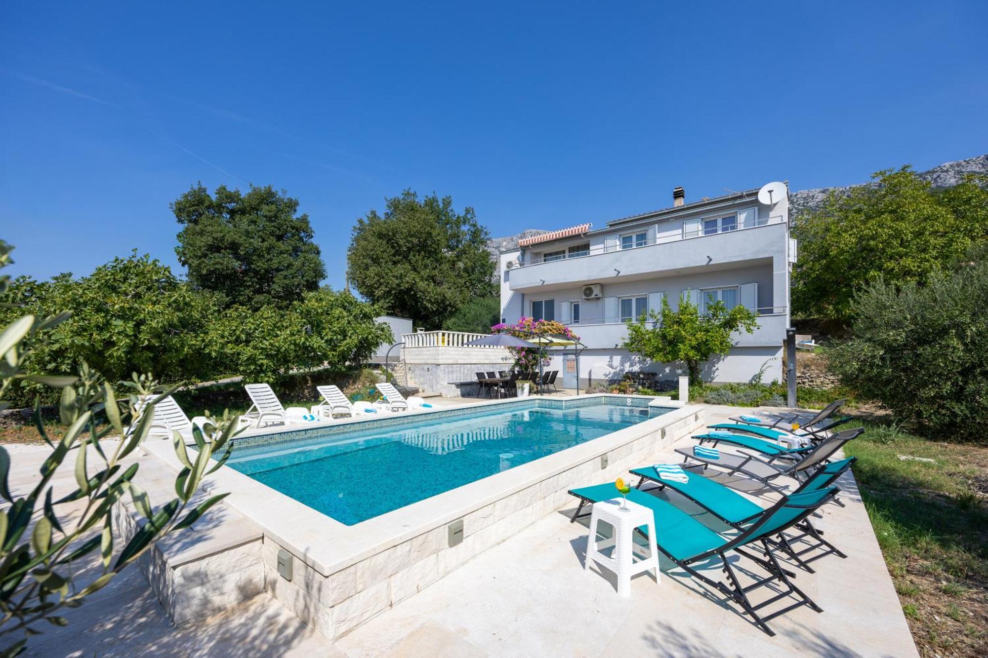 Casa Felice Apartments-Holiday Home Kaštela エクステリア 写真