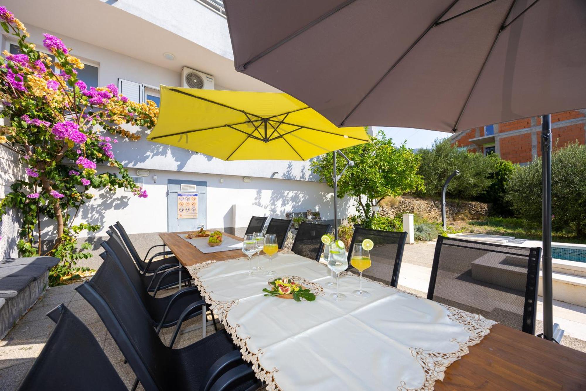 Casa Felice Apartments-Holiday Home Kaštela エクステリア 写真
