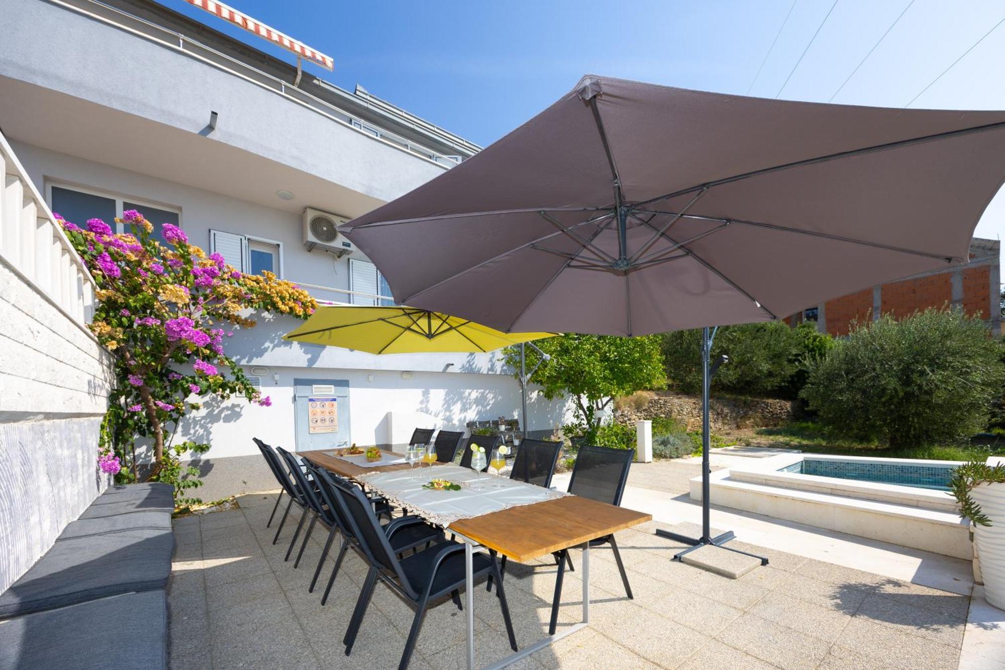 Casa Felice Apartments-Holiday Home Kaštela エクステリア 写真